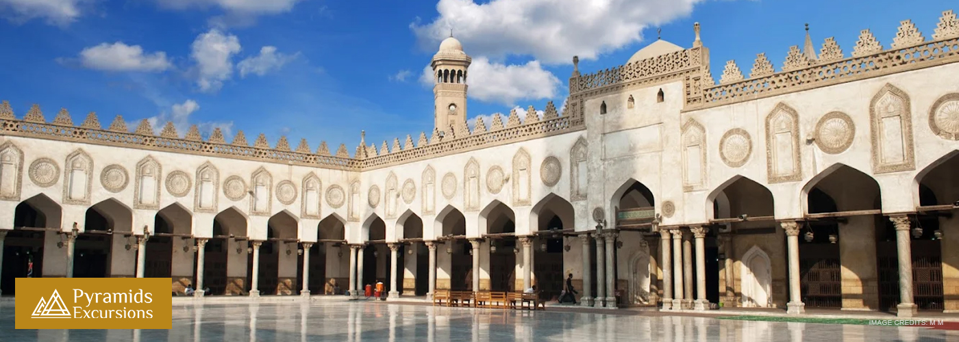 🛍️ Khan el-Khalili Bazaar: Cairo’s Timeless Market 4 Dec Blog Posts Visual24