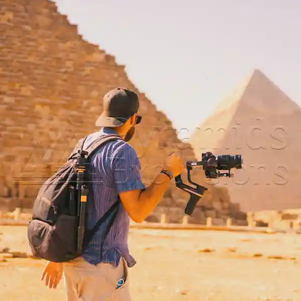 Private-Half-Day-Pyramids-Tour-with-Photographer-a