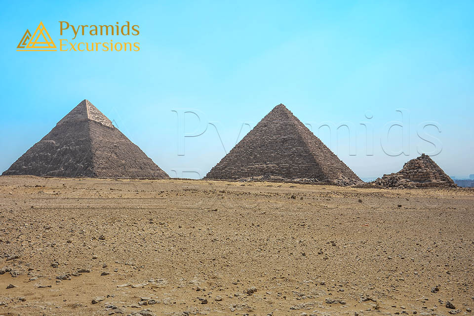 Pyramid and Museum Tour