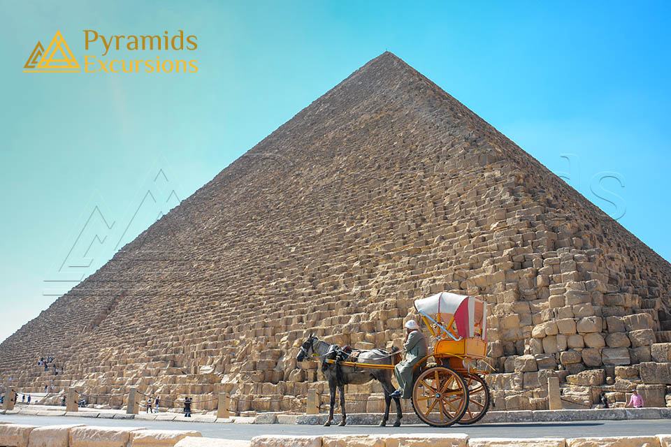 Pyramid and Museum Tour