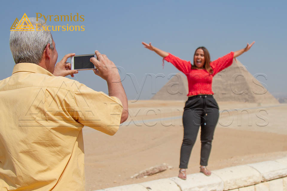 Giza Pyramids Tour Sakkara & Memphis Full Day