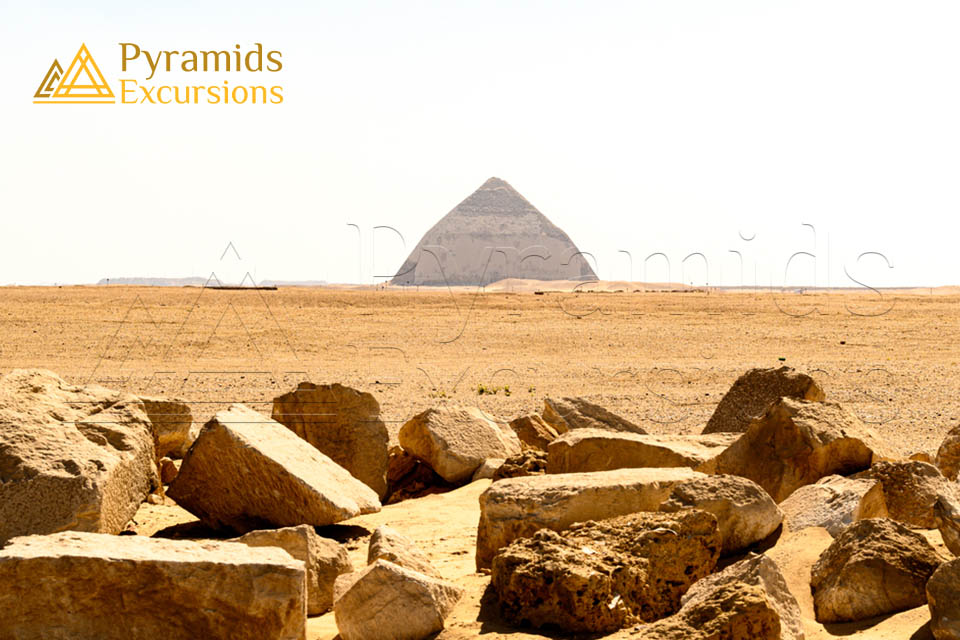 Pyramids, Sakkara & Dahshur Family Trip