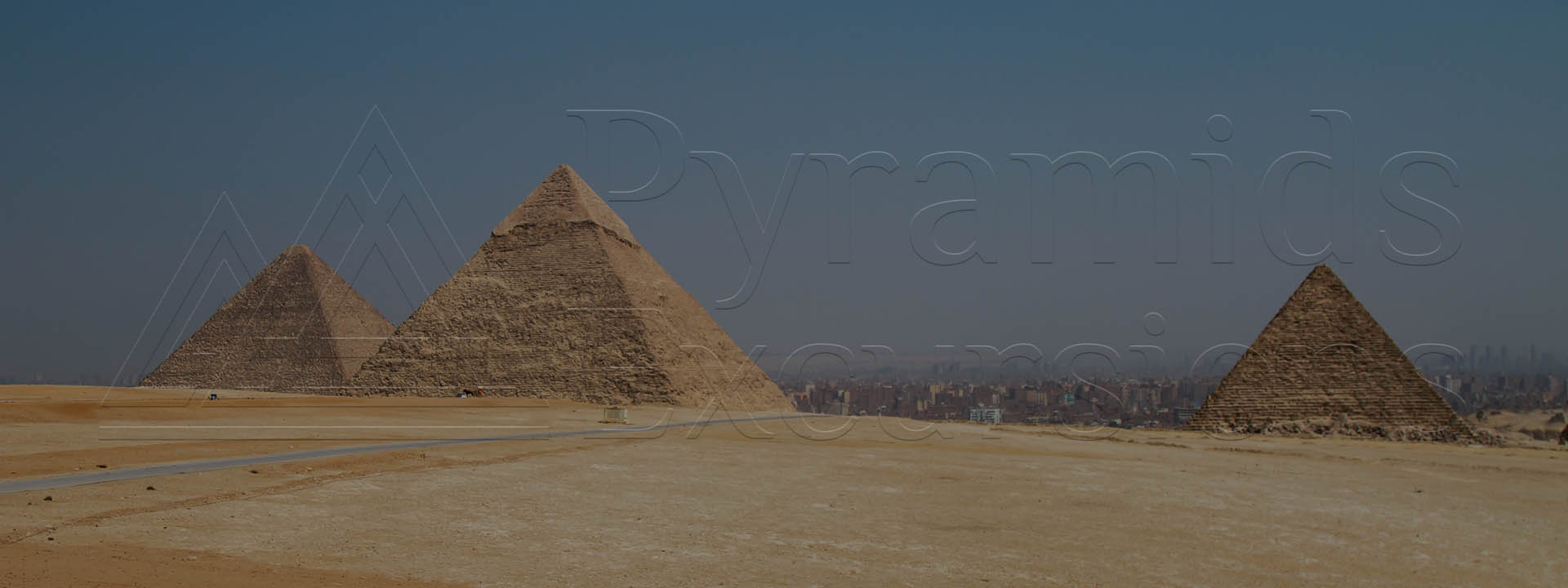 Cairo and Giza Pyramids from Hurghada by Sharing Bus