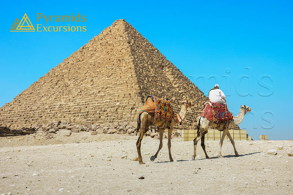 From Hurghada: Day Trip to Cairo by Flight and Guided Tour