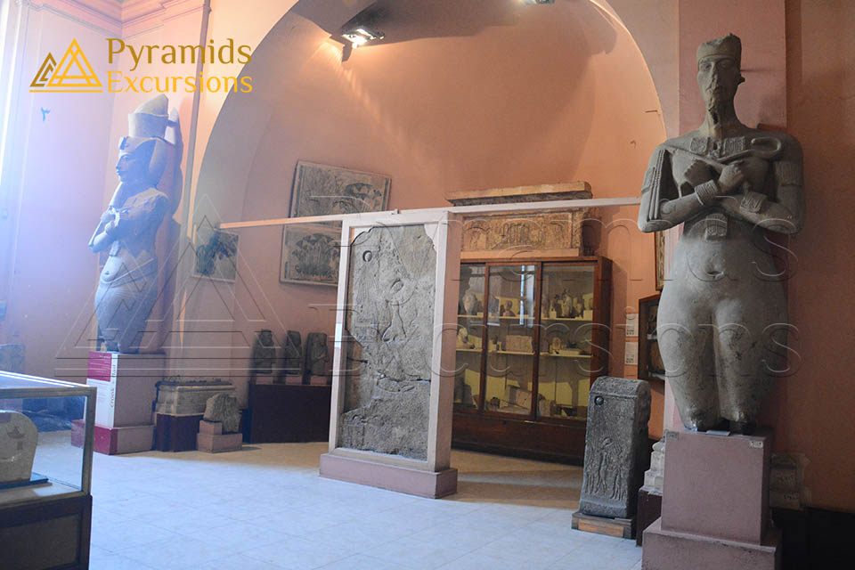 From Hurghada: Day Trip to Cairo by Flight and Guided Tour