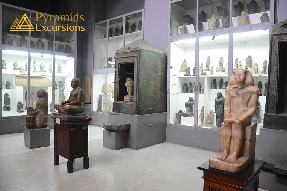 Pyramids, Museum Visit & Dinner Cruise Combo