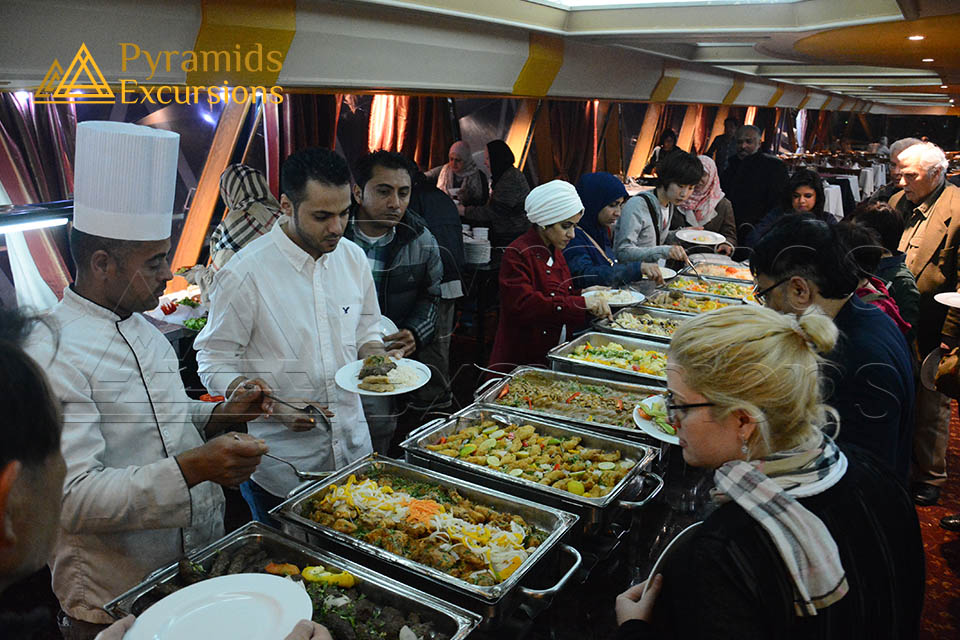 Pyramids, Museum Visit & Dinner Cruise Combo