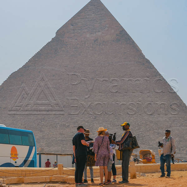 Pyramids, Museum Visit & Dinner Cruise Combo